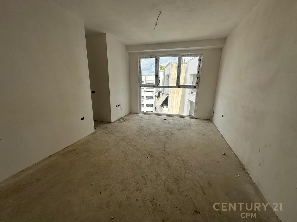 1+1 Apartment for Sale in Astir