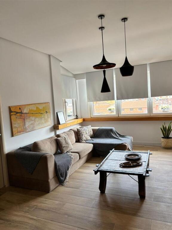 APARTMENT 2+1 FOR RENT 800 EURO KARL GEGA CENTER