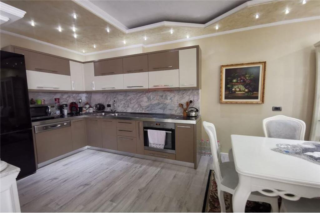 3+1 APARTMENT FOR RENT, BLOCK!