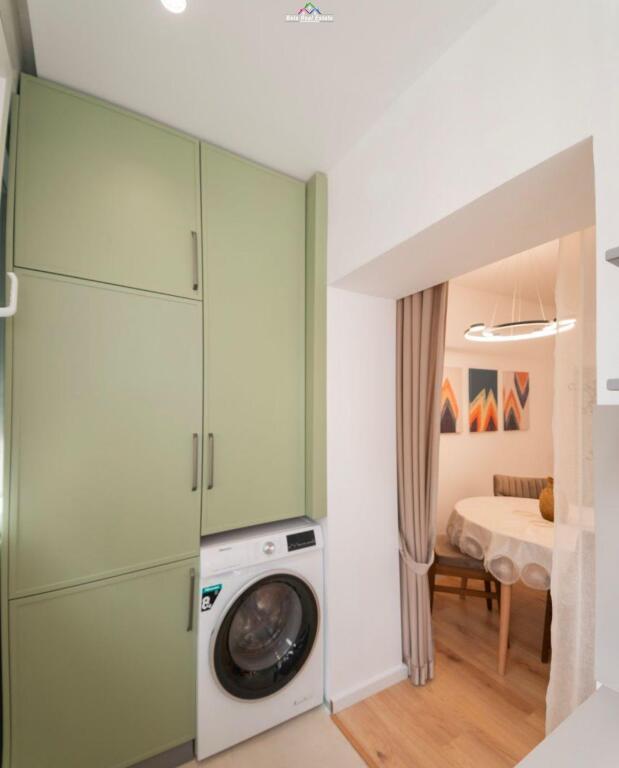 Appartamento 2+1 in affitto in Via Elbasanit (ID B221274) Tirana.