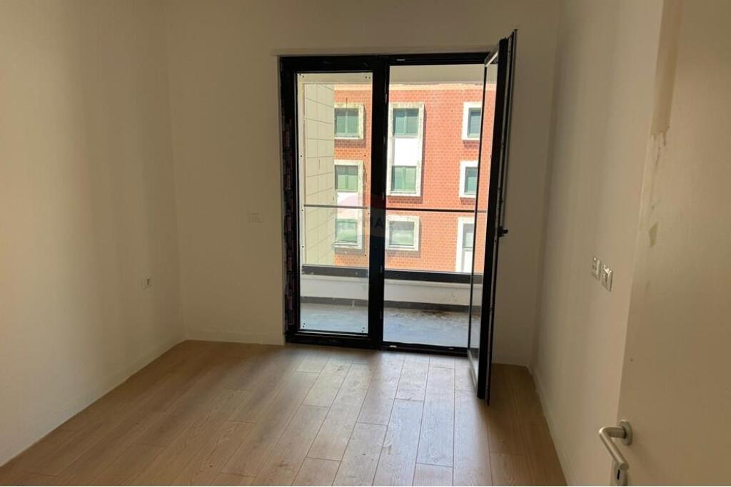 1+1 APARTMENT FOR SALE IN THE PARIS COMMUNE