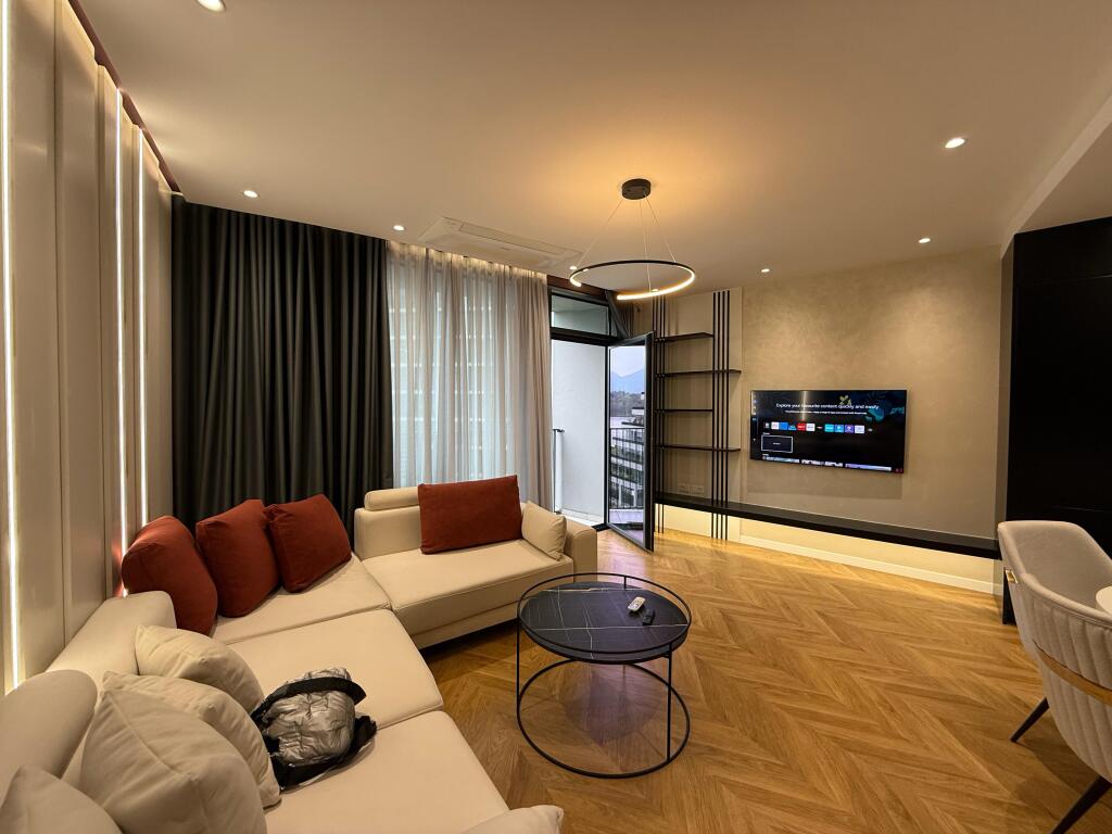 1+1 APARTMENT WITH PARKING SPACE FOR RENT - LAKE VIEW RESIDENCE