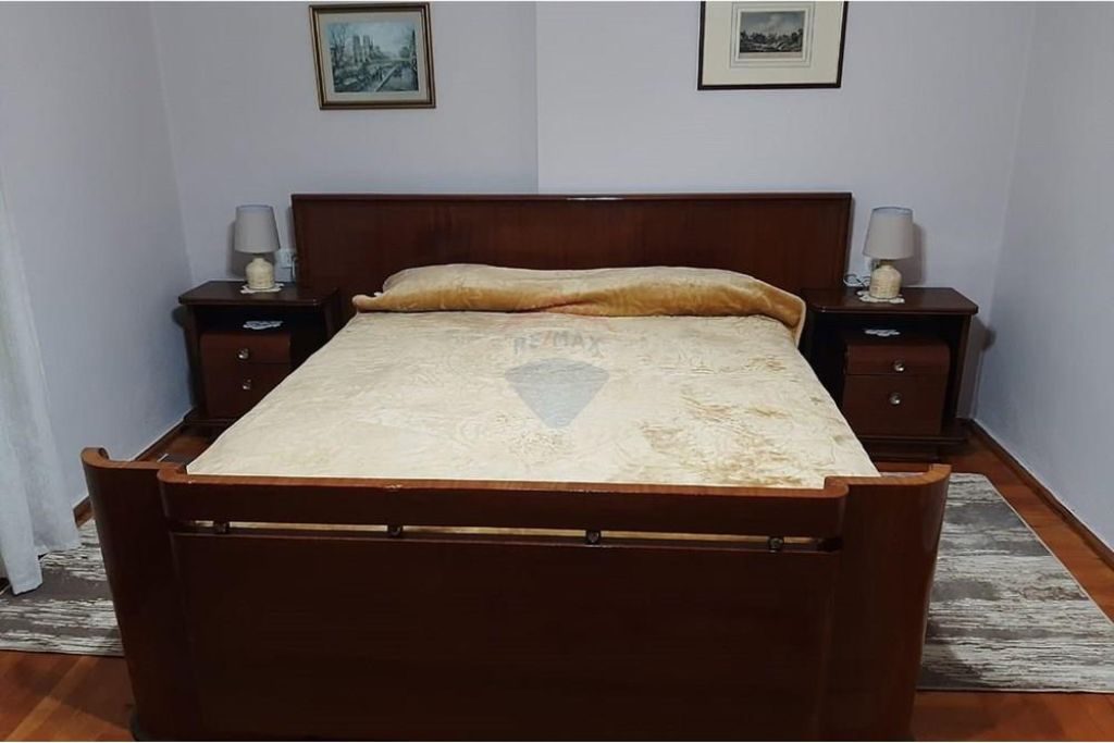 2+1 apartment for rent in Bllok!