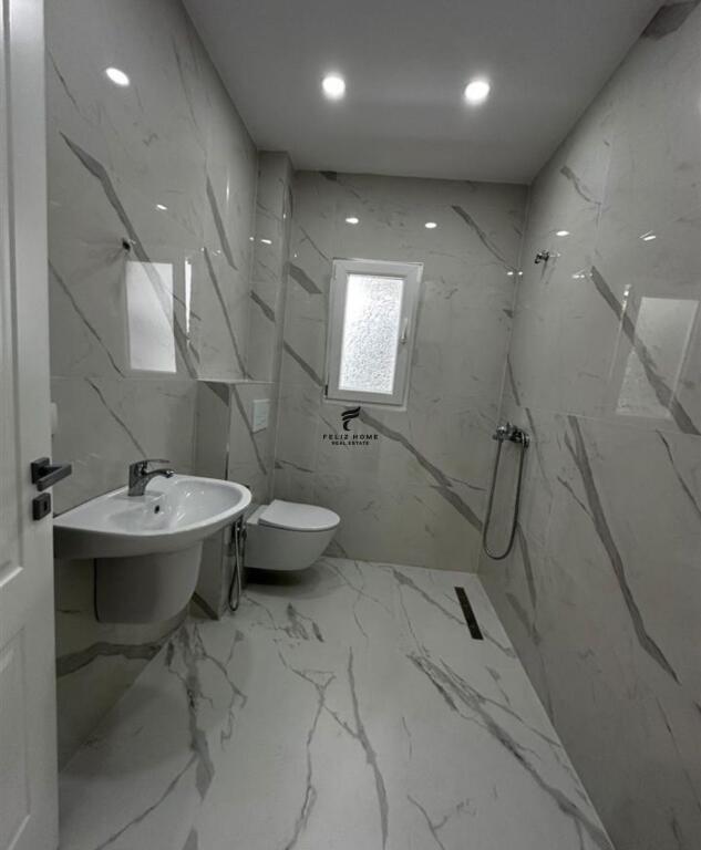 SHITET APARTAMENT 1+1 IRFAN TOMINI