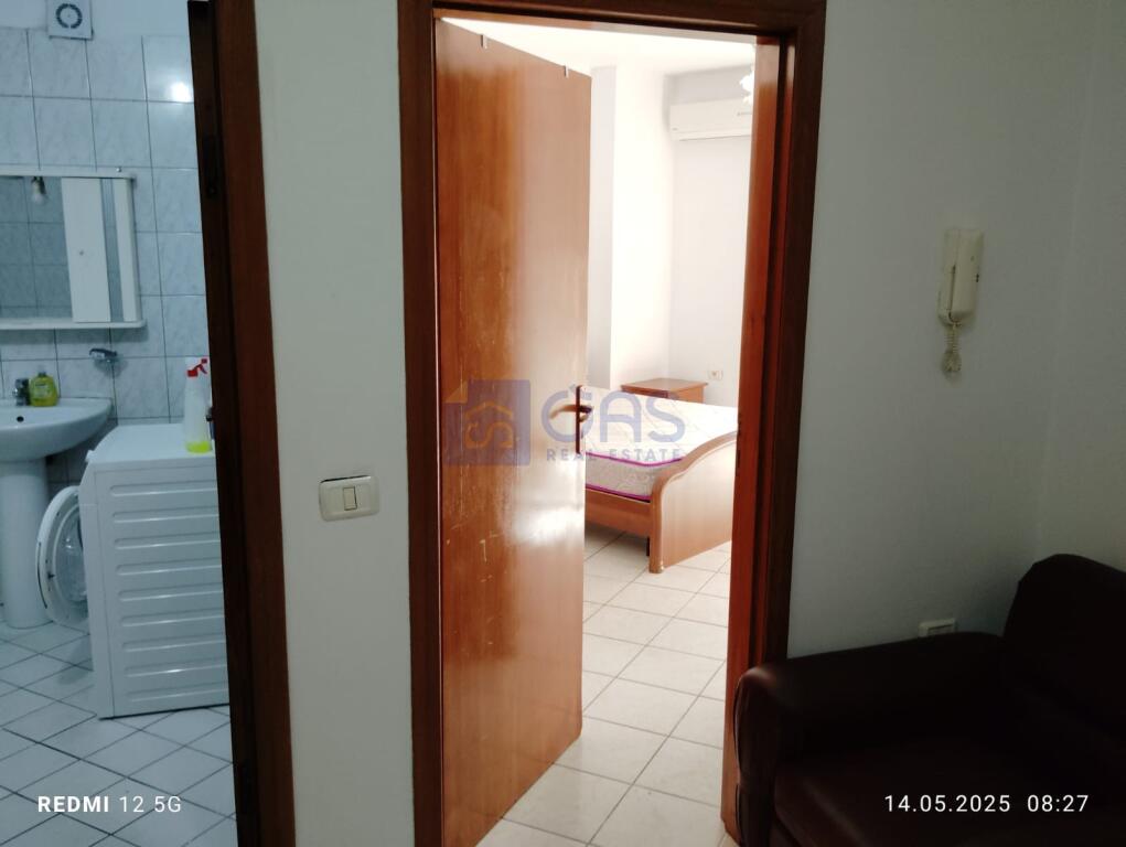 A 2+1 apartment is available in Brryl.