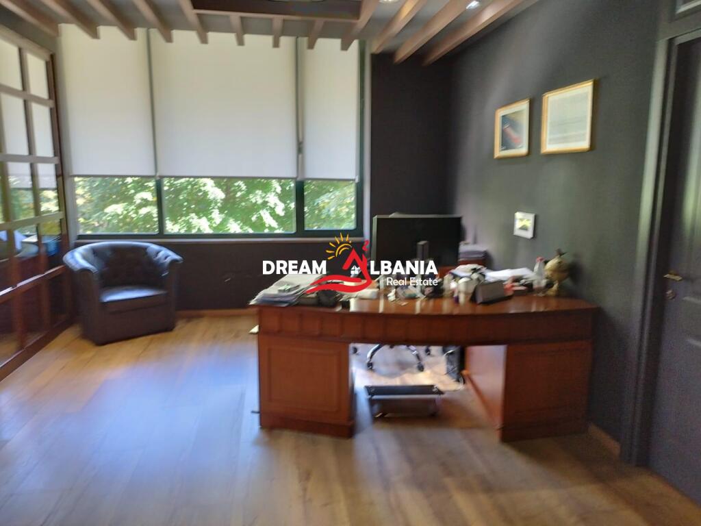 Ambient biznesi në shitje në rrugën Ibrahim Rugova – Bllok (ID 4171584)