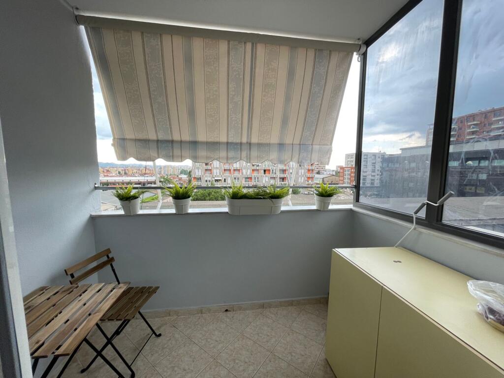2+1 apartment for rent at Zogu Zi