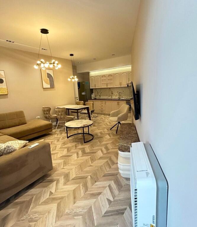 APARTMENT FOR RENT 2+1 CENTER 1,300 EURO
