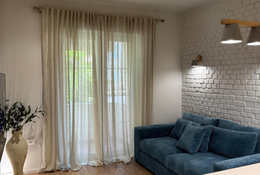 Apartment for Rent 2+1 at Myslym Shyri (ID B221310) Tirana.