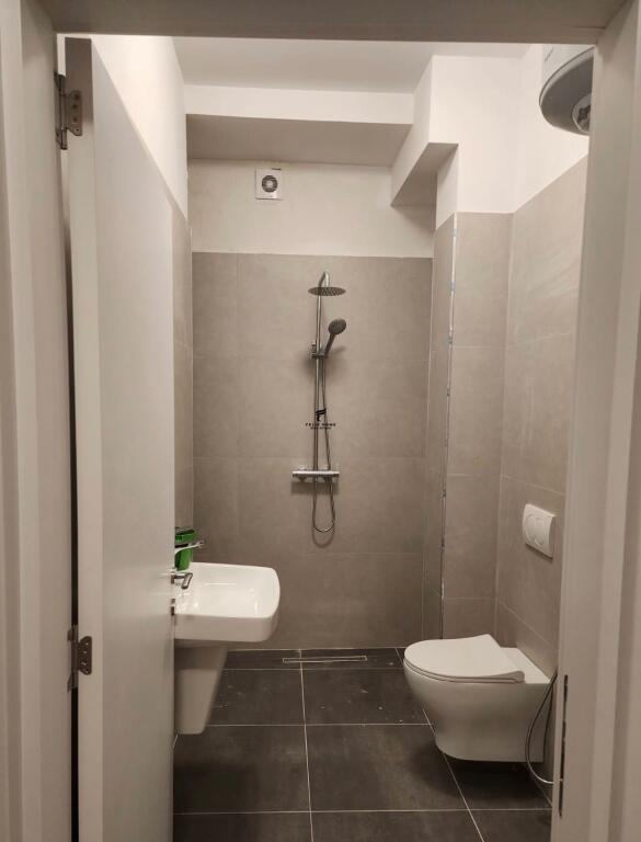 OFFICE FOR RENT 65 M2 CENTER 600 EURO