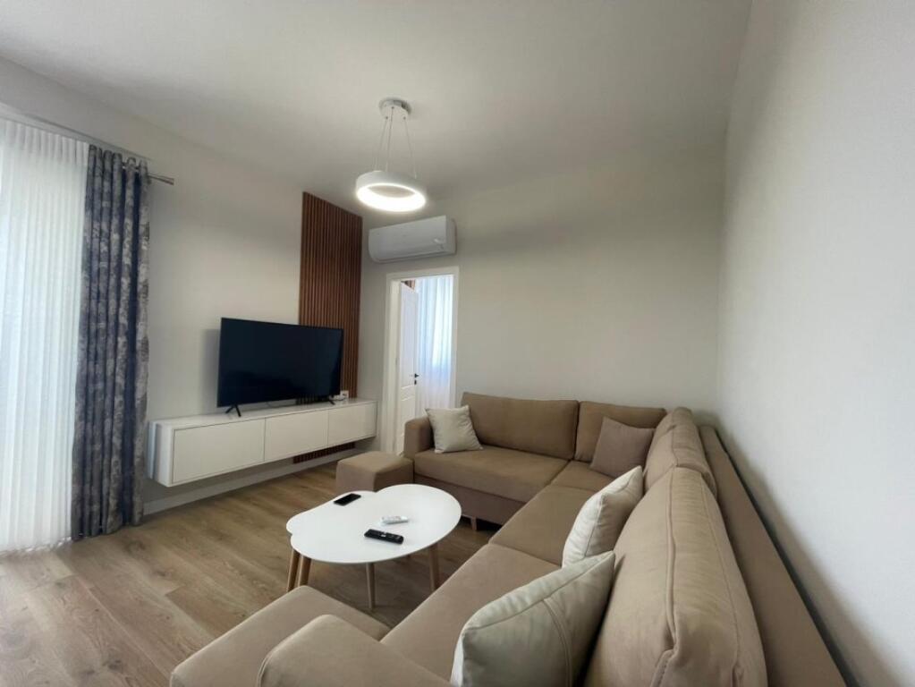 FOR RENT 1+1 ASTIR