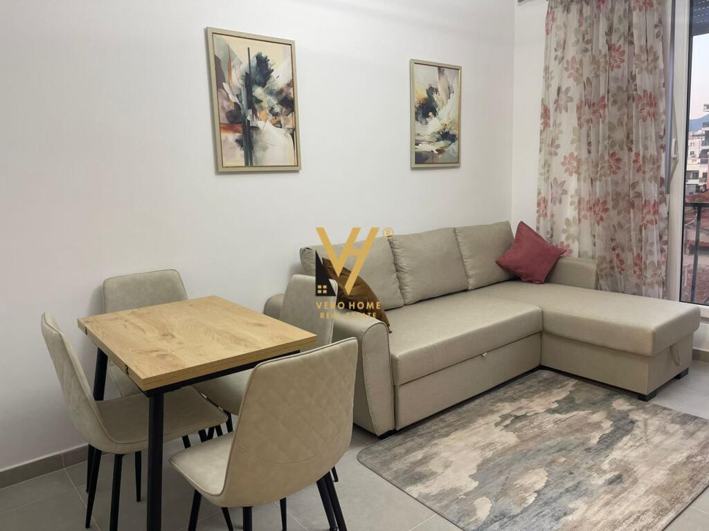 1+1 APARTMENT FOR RENT NEAR SHKOLLA E KUQE 550 EURO