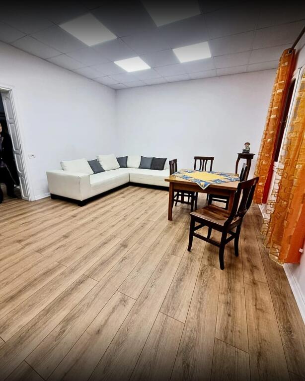 FOR RENT 3-STOREY VILLA NEAR XHAMLLIKU – FORMER PROFARMA