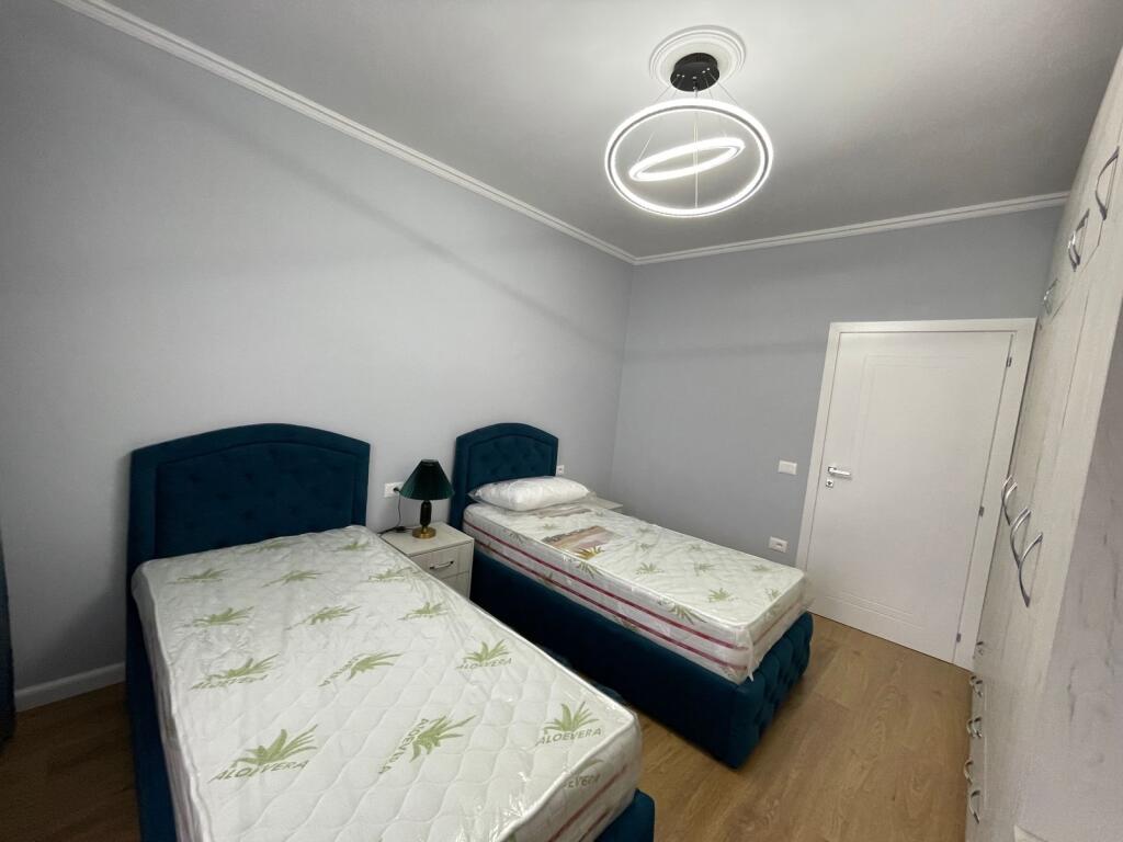 2+1 apartment for rent at Zogu Zi