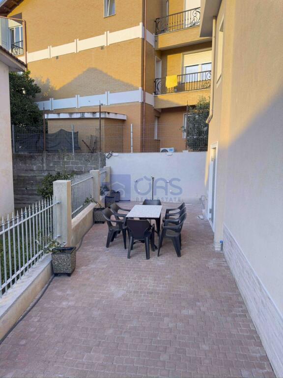 Villa for rent at German Villas 1000 euros.