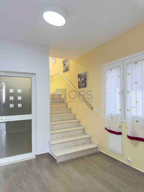 Villa for rent at German Villas 1000 euros.
