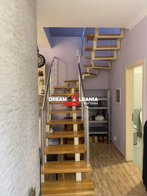 Vile 3 kateshe ne shitje ne Peze prane Bujtines se Kuqe ne Tirane (ID 4151194)