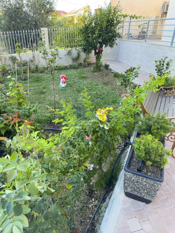 Villa for rent at German Villas 1000 euros.