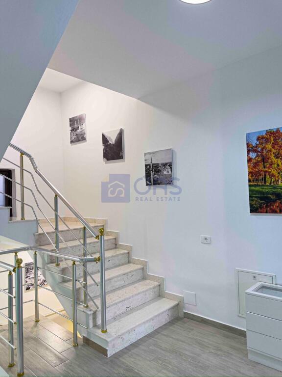 Villa for rent at German Villas 1000 euros.