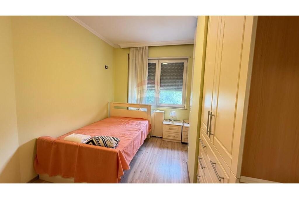 3+1 apartment for rent near the Institute of Hygiene!