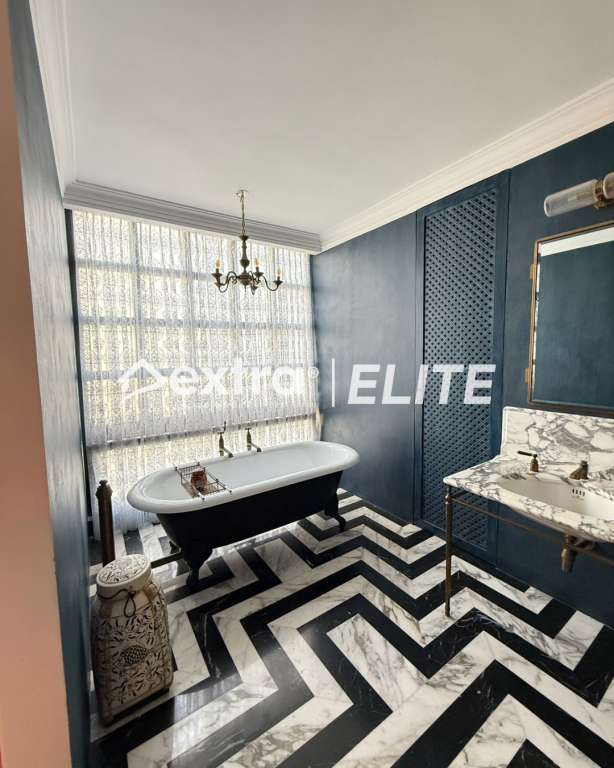 LUXURIOUS 1+1 RENTAL, CENTER OF TIRANA