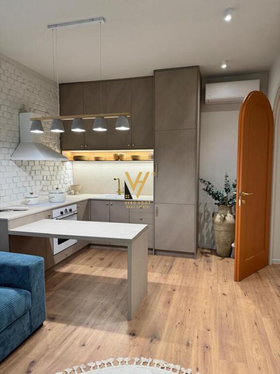2+1 APARTMENT FOR RENT IN MYSLYM SHYR 900 EURO