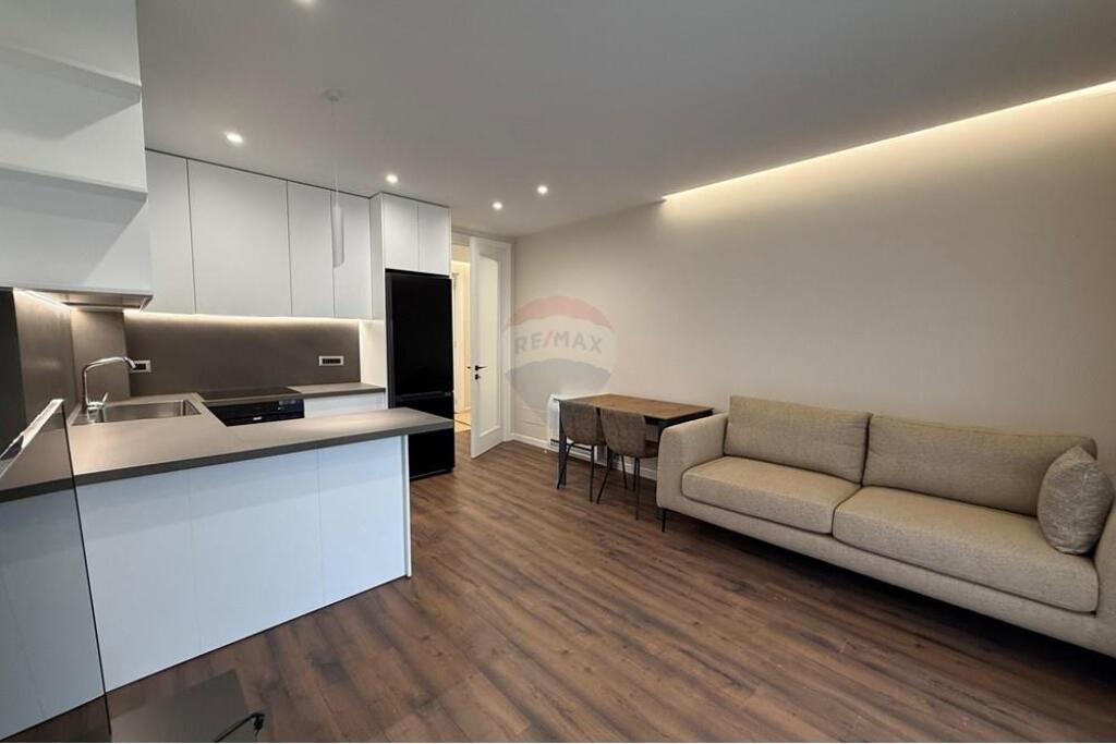 Apartment 2+1 with parking space for rent.
