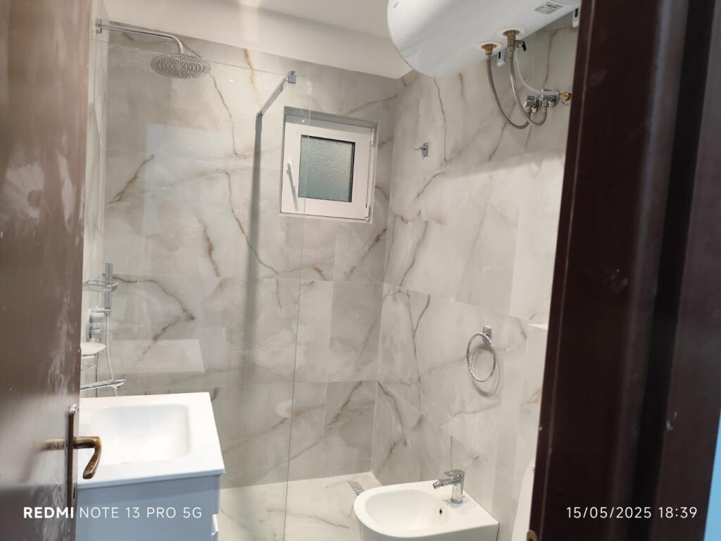 Apartament 2+1 me qira tek Ish Fusha e Aviacionit