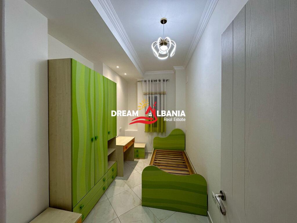3+1 apartment with 2 bathrooms for sale at Liqeni i Thate, in Tirana (ID 41211868)
