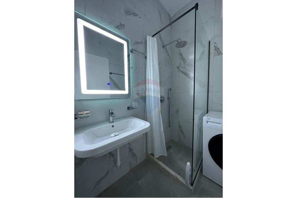 1+1 Apartment Brryli