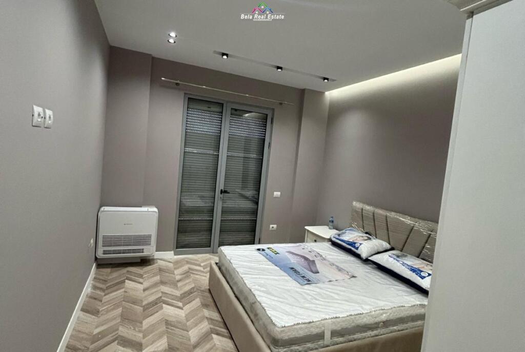Appartamento in Affitto 2+1+2 in Centro (ID B2201182) Tirana.