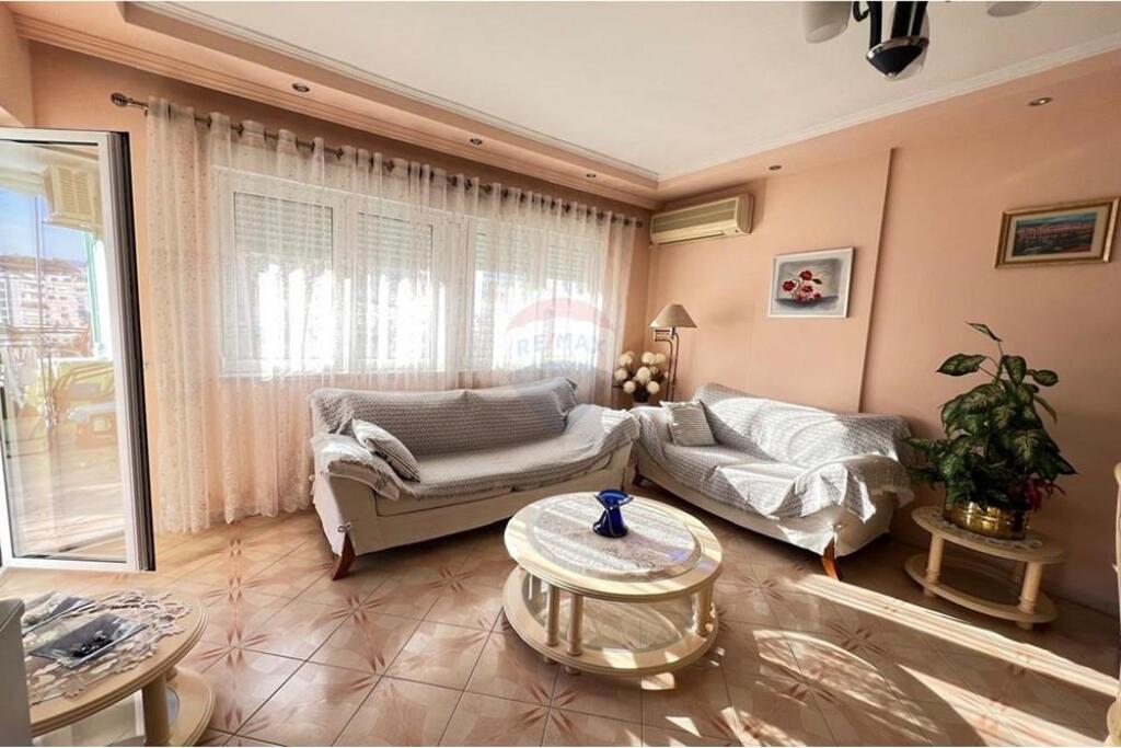 2+2+2 apartment for rent American Embassy