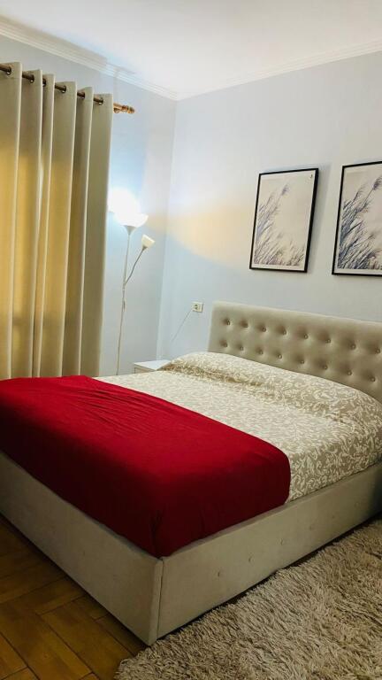 Apartament 2+1 per qera, Rruga e Kavajes | Kristi Hysi