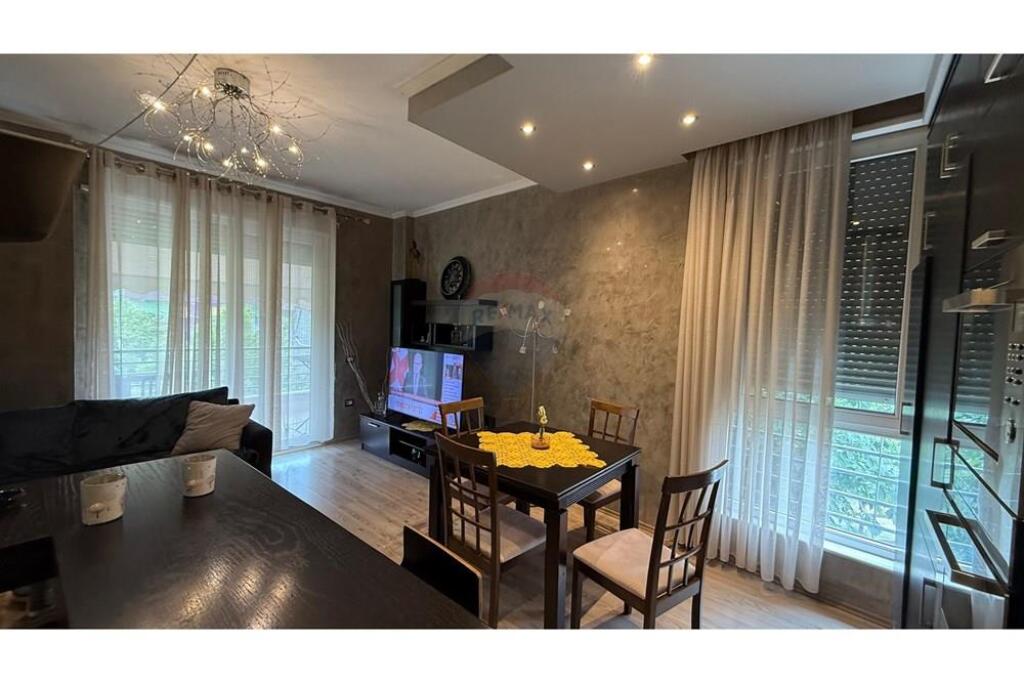 3+1 apartment for rent near the Institute of Hygiene!