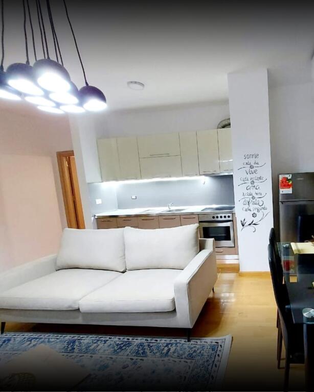 2+1 APARTMENT FOR RENT, SELVIA - NEAR THE MUSIC SCHOOL