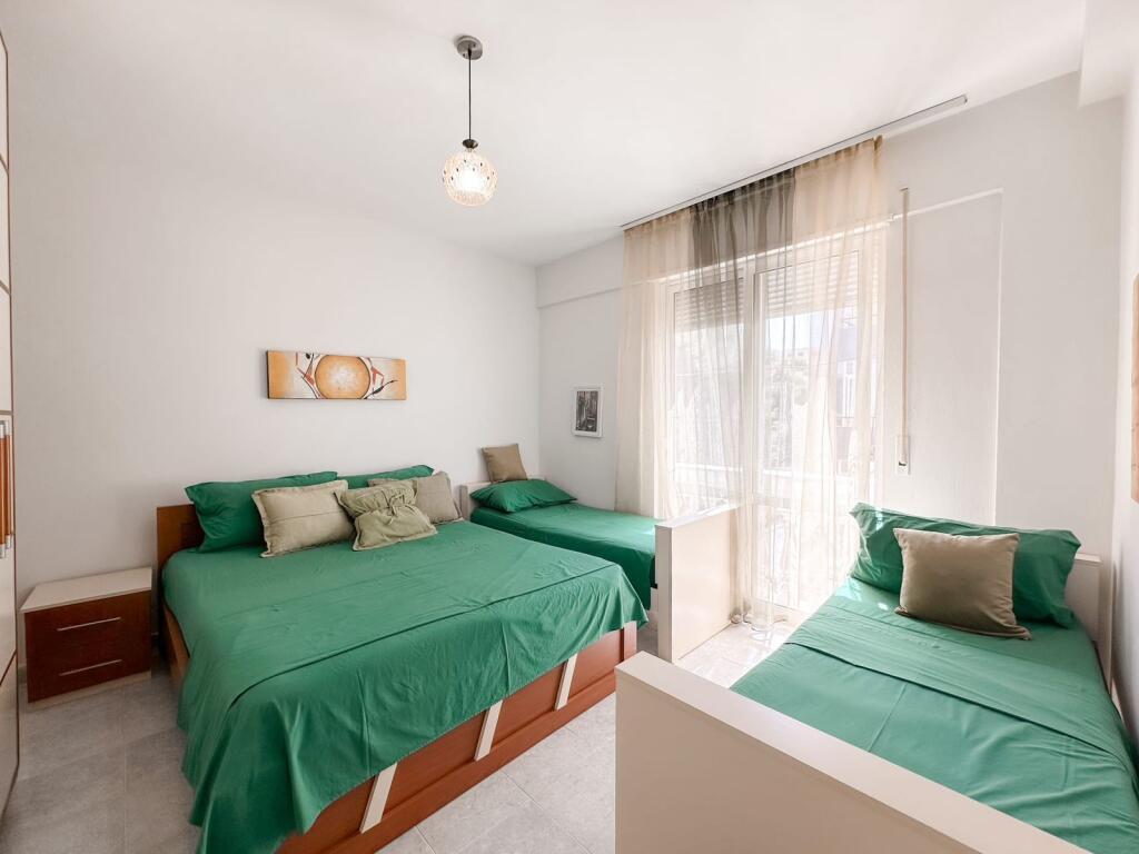 I AM RENTING A 1+1 APARTMENT AT THE BEACH, DURRES