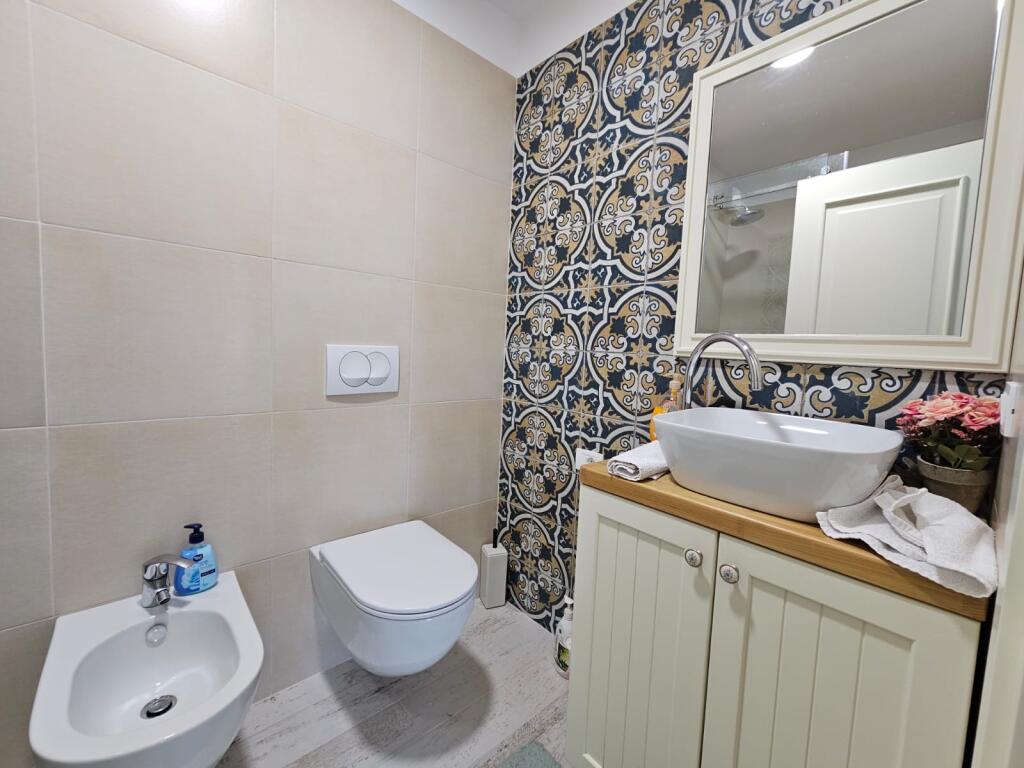Apartament 2+1 për QIRA tek Rezidenca "Kodra e Diellit" CMIM I DISKUTUESHEM!!!