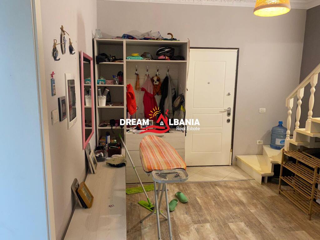 Vile 3 kateshe ne shitje ne Peze prane Bujtines se Kuqe ne Tirane (ID 4151194)