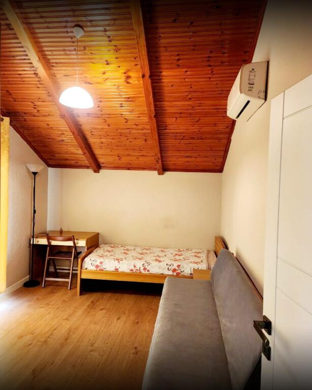 3-STOREY VILLA FOR RENT IN SELITE