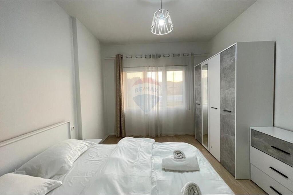 APARTAMENT 2+1+2 ME QIRA, LIQENI ARTIFICIAL