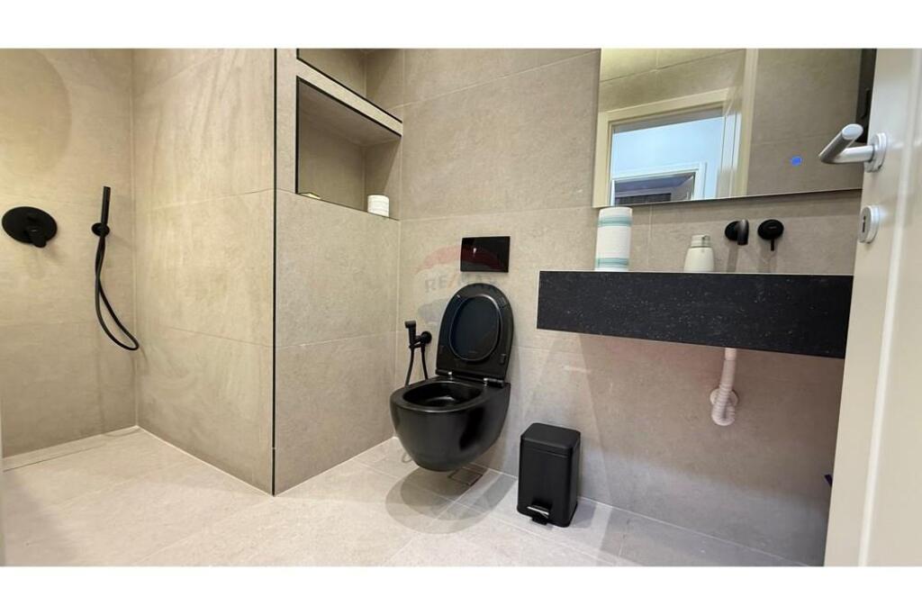 3+1 apartment for rent near the Institute of Hygiene!