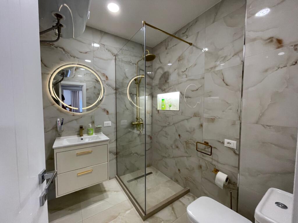 2+1 apartment for rent at Zogu Zi