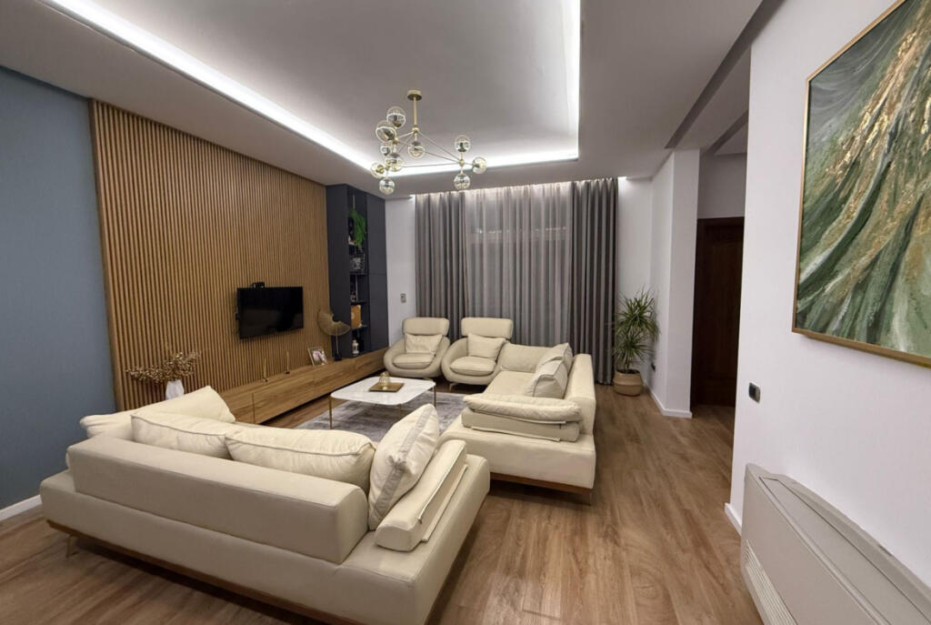 3+1 Duplex apartment for rent at Kodra e Diellit (ID B230152)