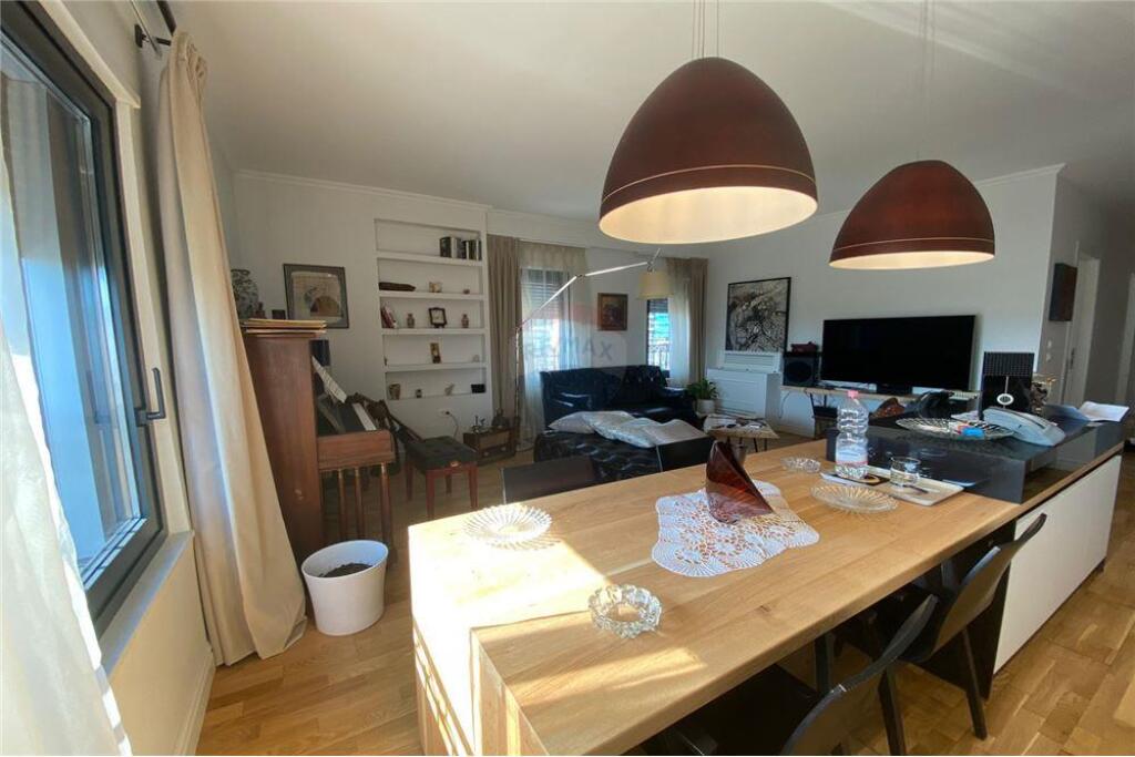 Apartment 2+1+2+ parking in the center!
