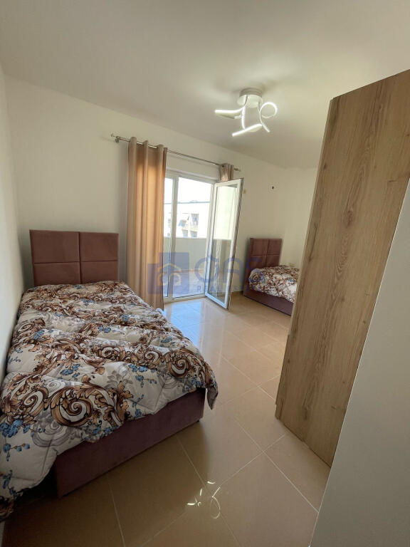 Apartment 2+1 for sale in Porcelan.