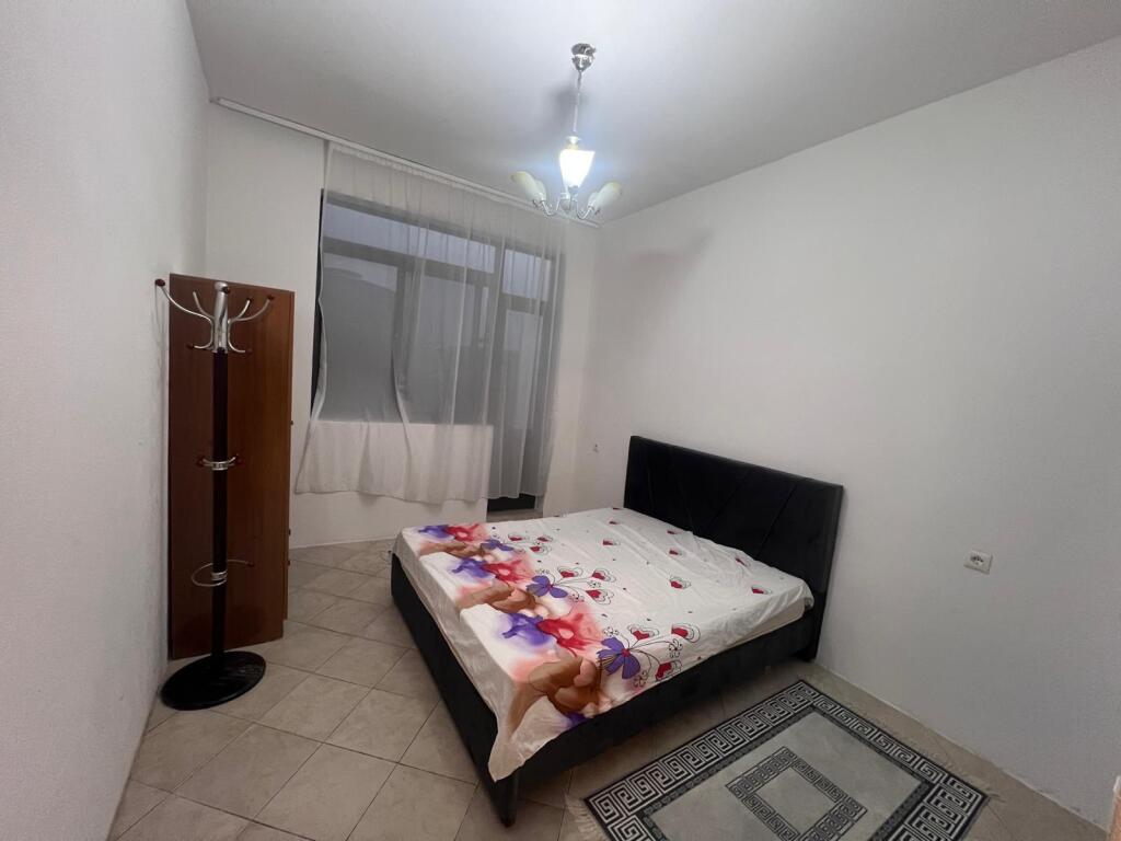 Tirana, for rent Villa Floor 0, 70 m²