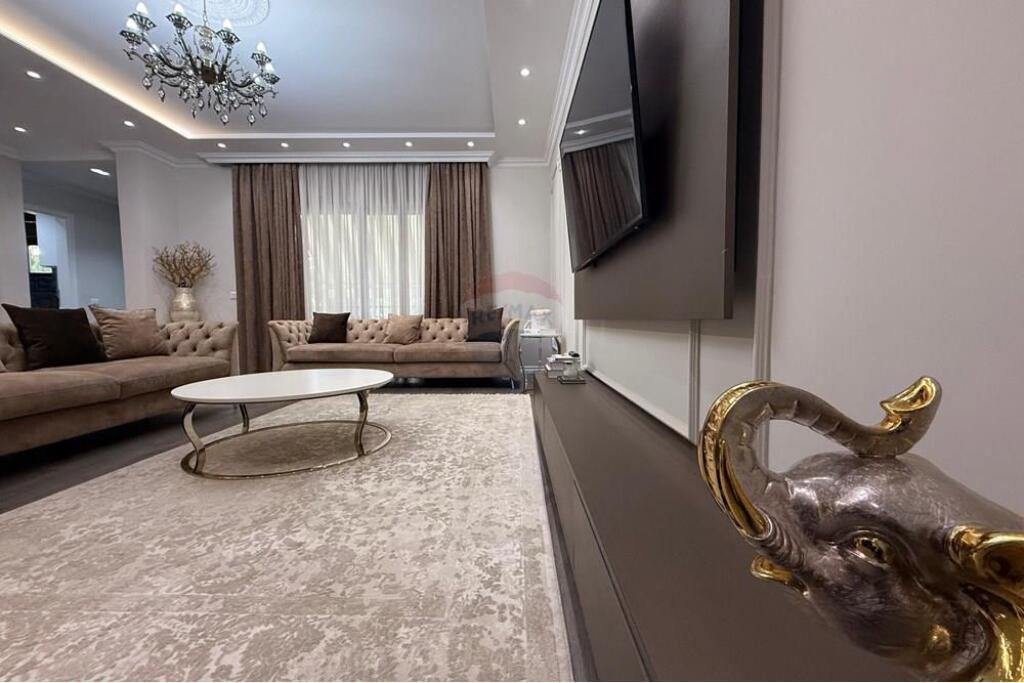 Jepet Apartament 2+1+2 Me Qera Tek Air Albania