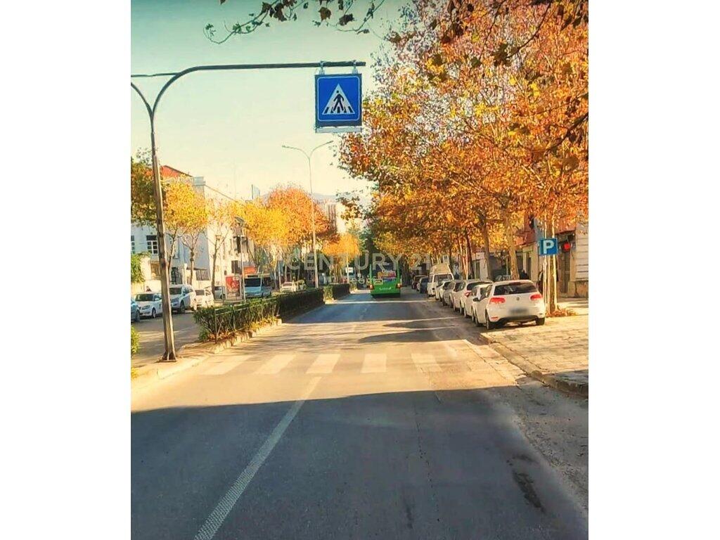 Shitet Ambient biznesi ne Rrugen Jordan Misja 