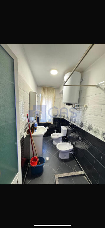 Apartment 1+1 for sale on Dibra Street 115,000 euros.