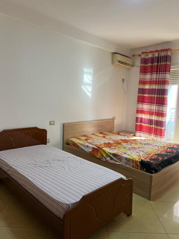 APARTAMENT 1+1 ME QIRA ASTIR 